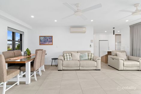 5/49 DUPORTH AVE, MAROOCHYDORE, QLD 4558