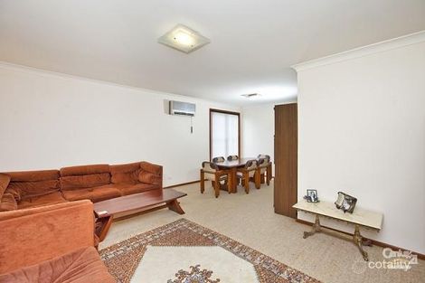 Property photo of 28 Tomaga Parade Mount Hutton NSW 2290