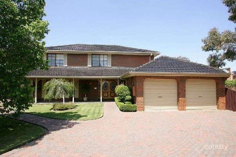 Property photo of 28 Browning Crescent Avondale Heights VIC 3034