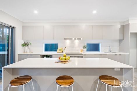 Property photo of 4 Pelion Street Bridgeman Downs QLD 4035