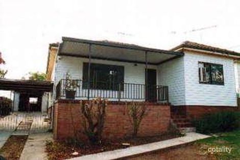 Property photo of 24 Marnpar Road Seven Hills NSW 2147