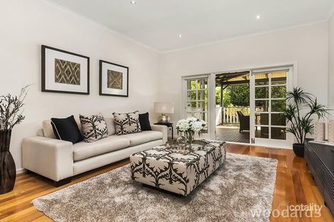 Property photo of 33 Tamar Grove Oakleigh VIC 3166