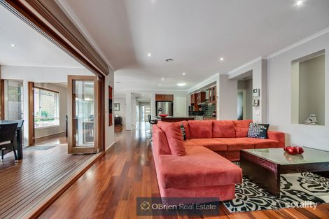 Property photo of 46 Niblick Circuit Sandhurst VIC 3977