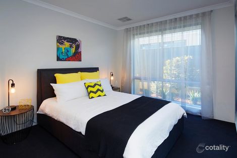 Property photo of 3 Gwendoline Drive Beldon WA 6027