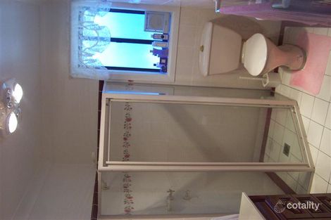 Property photo of 5 Keevil Drive Young NSW 2594