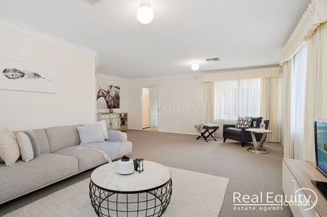 Property photo of 11 Farnborough Court Wattle Grove NSW 2173