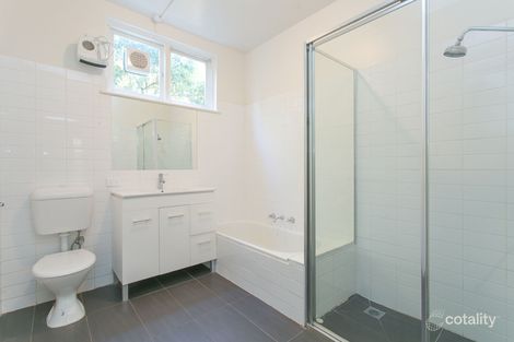 Property photo of 1/2-4 Warra Street Toorak VIC 3142