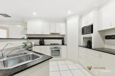 Property photo of 19 Warrah Drive Calala NSW 2340