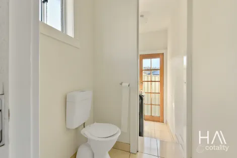 Property photo of 1/46 Penquite Road Newstead TAS 7250