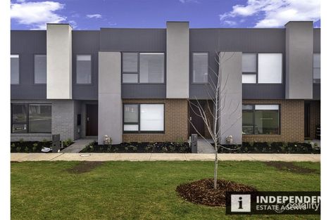 3 Odin Walk, Melton South, VIC 3338