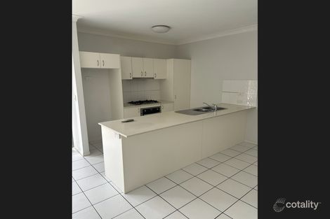 Property photo of 4 Raleigh Place Redbank Plains QLD 4301