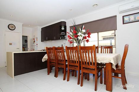 Property photo of 23 Manny Paul Circuit Burnside Heights VIC 3023