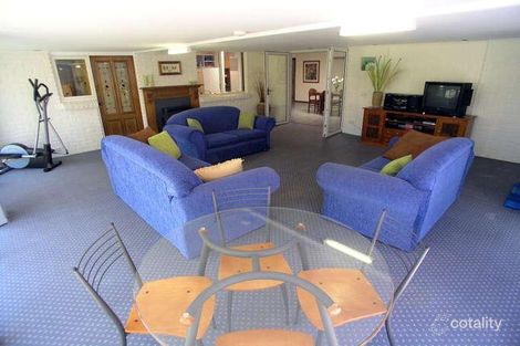 Property photo of 8 Barnview Court Morphett Vale SA 5162