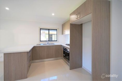 Property photo of 15 Harding Close Ropes Crossing NSW 2760