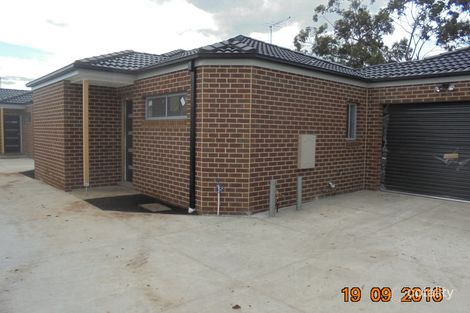 3/215 Station Rd, Melton, VIC 3337