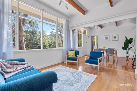Property photo of 10 Spring Street Greensborough VIC 3088