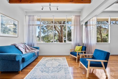 Property photo of 10 Spring Street Greensborough VIC 3088