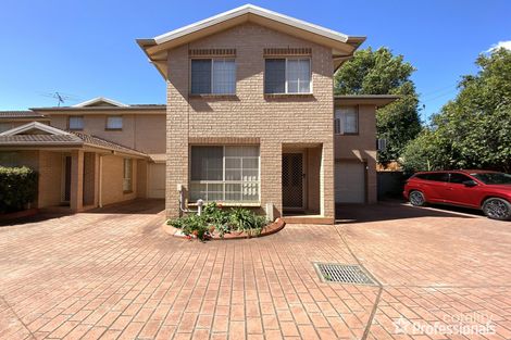 Property photo of 13/12 Pine Road Casula NSW 2170