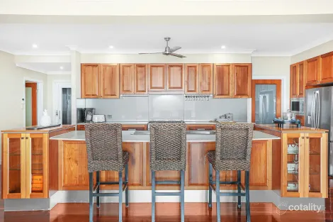 Property photo of 48 Yarrawonga Drive Castle Hill QLD 4810