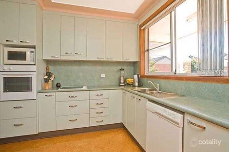 Property photo of 27 Denise Crescent Peakhurst NSW 2210