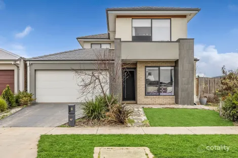 9 Gilfillan Cct, Thornhill Park, VIC 3335