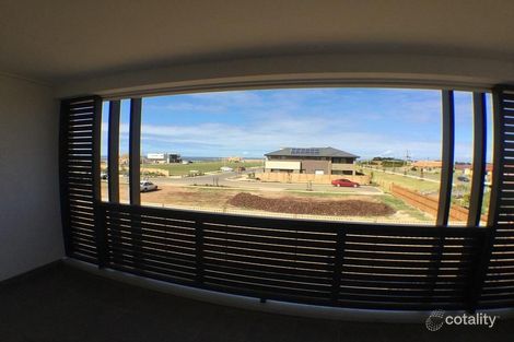 Property photo of 2 Quay Boulevard Werribee South VIC 3030