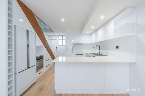 Property photo of 2/28-32 Woodroffe Avenue Main Beach QLD 4217
