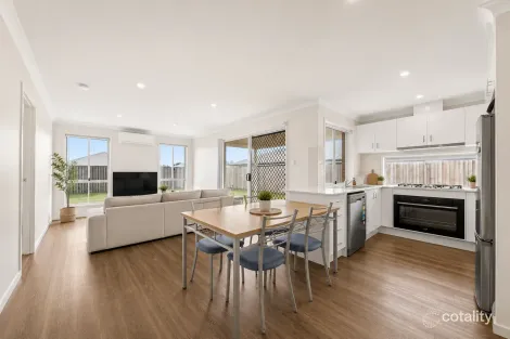 Property photo of 14 Chervil Drive Greenbank QLD 4124