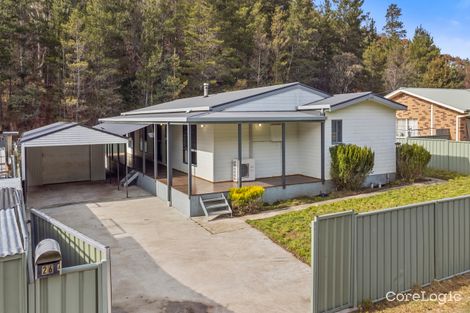 Property photo of 28 Foxlow Street Captains Flat NSW 2623