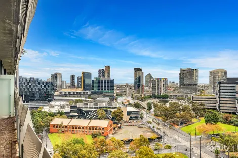 Property photo of 1608/8 Waterview Walk Docklands VIC 3008