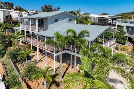 Property photo of 26 Waterview Drive Lammermoor QLD 4703