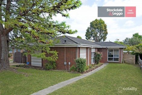 Property photo of 19 Fairbairn Road Cranbourne VIC 3977