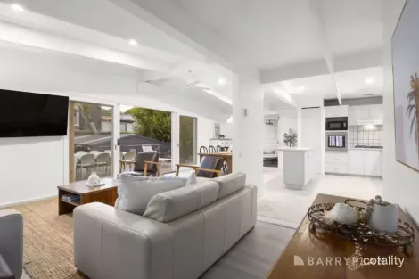 Property photo of 79 Canterbury Jetty Road Rye VIC 3941