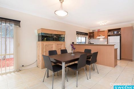 Property photo of 15 Salina Walk Caroline Springs VIC 3023