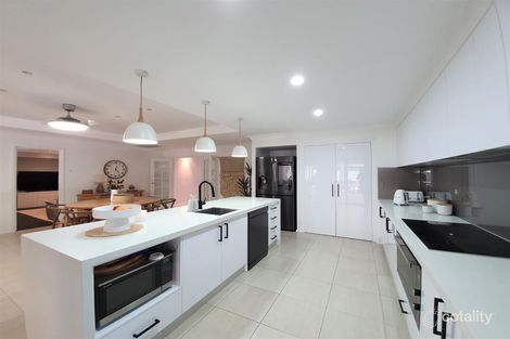Property photo of 64 Abercairney Terrace Aberdeen NSW 2336