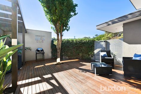 Property photo of 2/66 Lochiel Avenue Edithvale VIC 3196