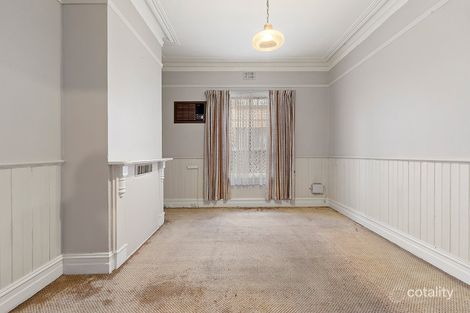 Property photo of 77 Walter Street Seddon VIC 3011