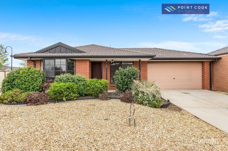 Property photo of 28 Creswick Drive Point Cook VIC 3030