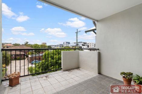 Property photo of 7/11 McNaughton Street Redcliffe QLD 4020