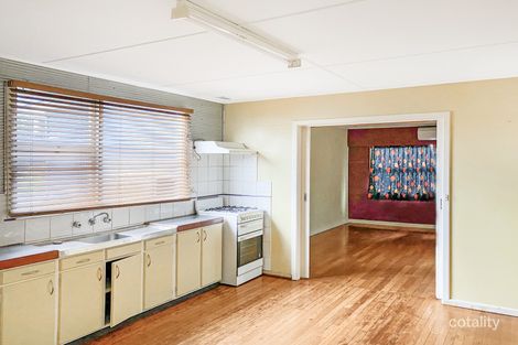 Property photo of 194 Bay View Drive Little Grove WA 6330