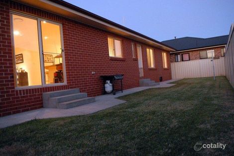 Property photo of 2/44 Leonard Road Hanwood NSW 2680