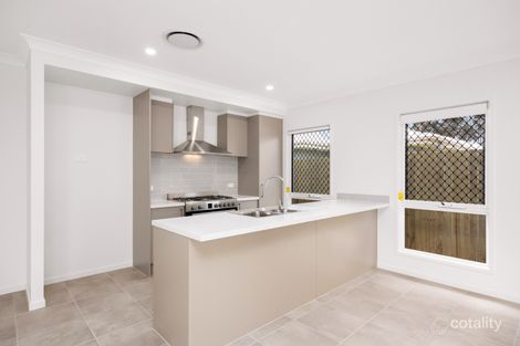 Property photo of 19 Loupos Street Pallara QLD 4110