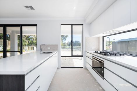 Property photo of 13 Henderson Drive Kallaroo WA 6025