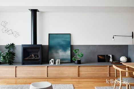 Property photo of 216 Beavers Road Northcote VIC 3070