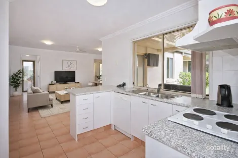 Property photo of 15 Bedford Crescent Mudgeeraba QLD 4213