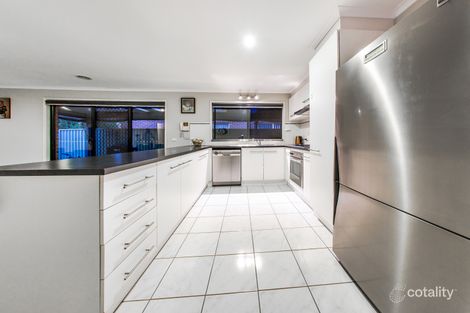 Property photo of 25 Scotsdale Drive Cranbourne East VIC 3977