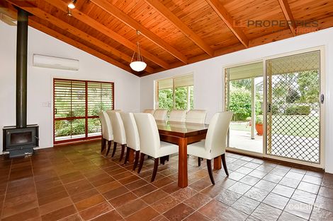 Property photo of 22 Junee Court Heritage Park QLD 4118