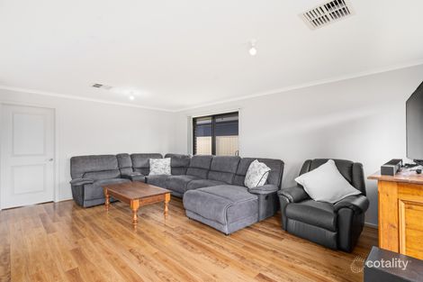Property photo of 2 Tangelo Court Direk SA 5110