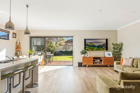Property photo of 16 William Street Towradgi NSW 2518