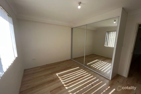 Property photo of 2/21-23 Hinkler Avenue Warwick Farm NSW 2170